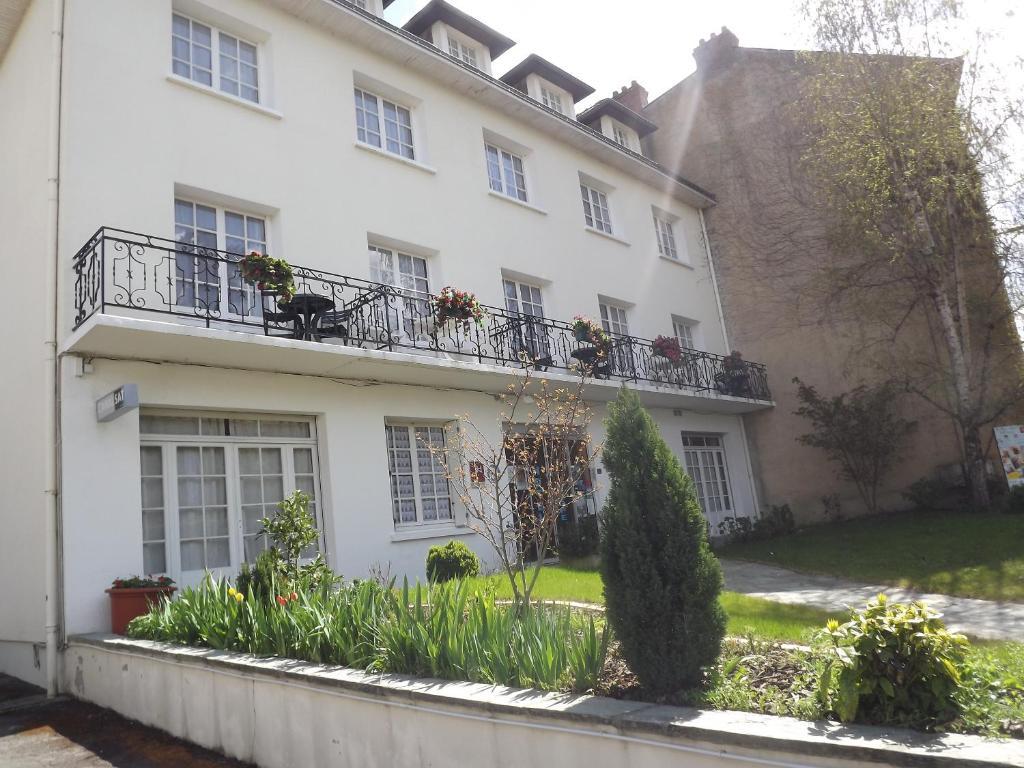 Hotel De L'Europe, La Roche-Posay Exterior photo